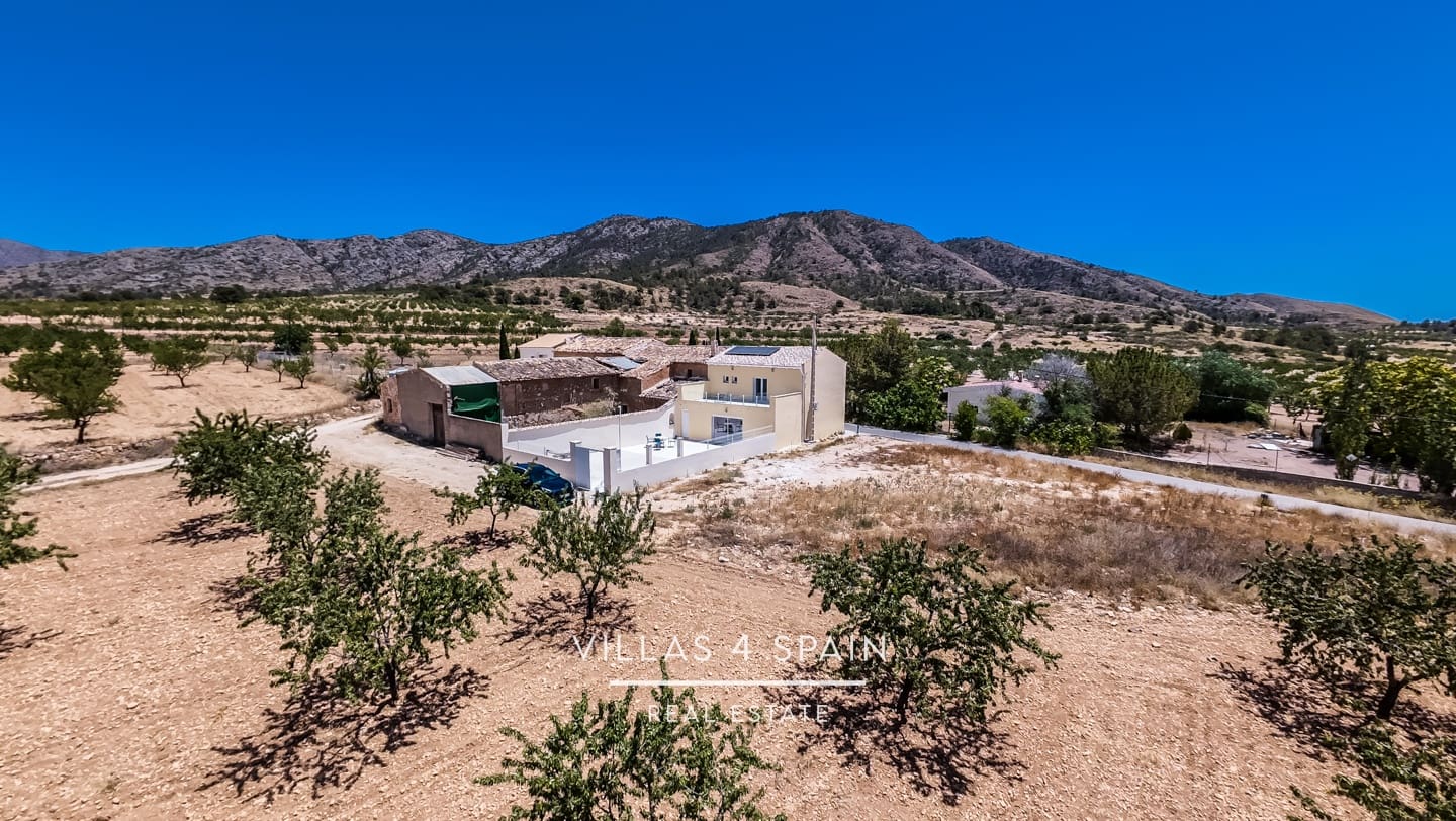 4 slaapkamer Huis te koop in Hondon de los Frailes - € 199.995 (Ref: 9088445)