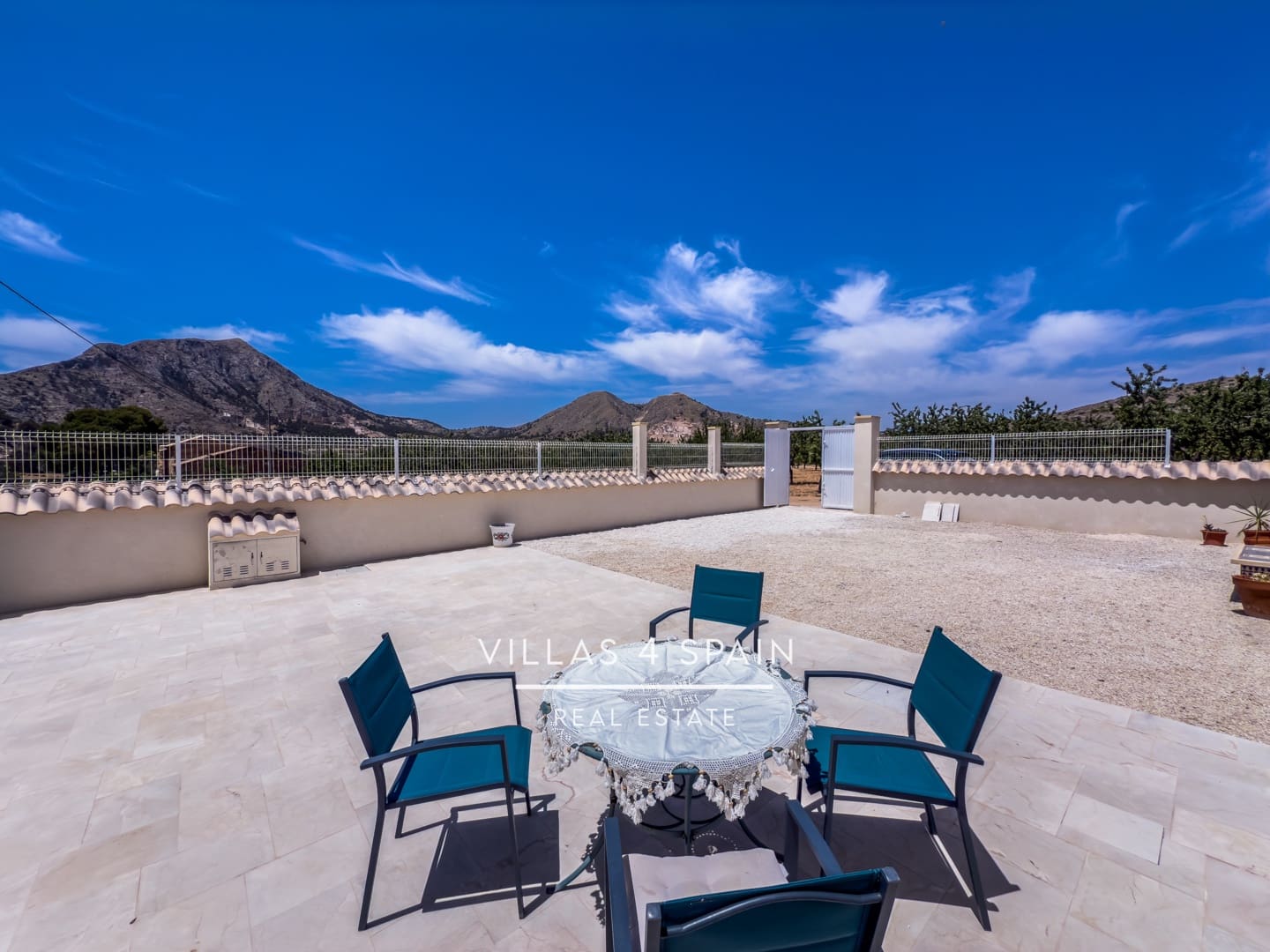 4 slaapkamer Huis te koop in Hondon de los Frailes - € 199.995 (Ref: 9088445)