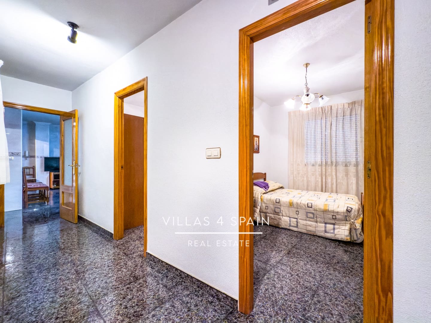 8 soverom Hus til salgs i Fortuna - € 174 000 (Ref: 9126100)