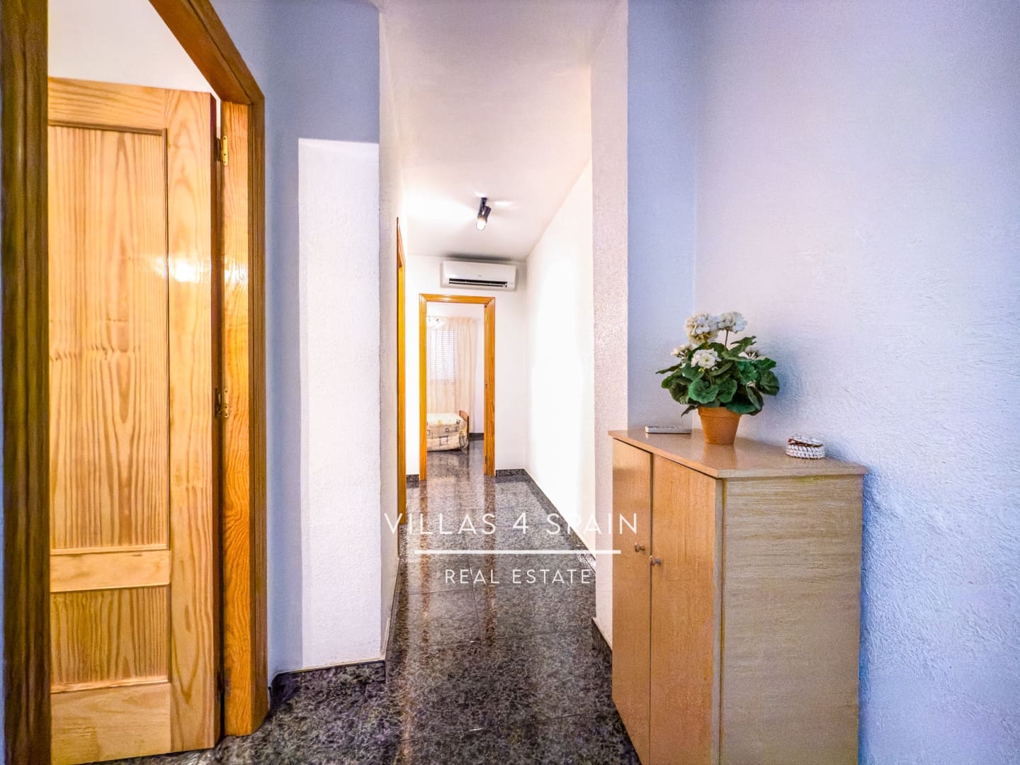 8 soverom Hus til salgs i Fortuna - € 174 000 (Ref: 9126100)