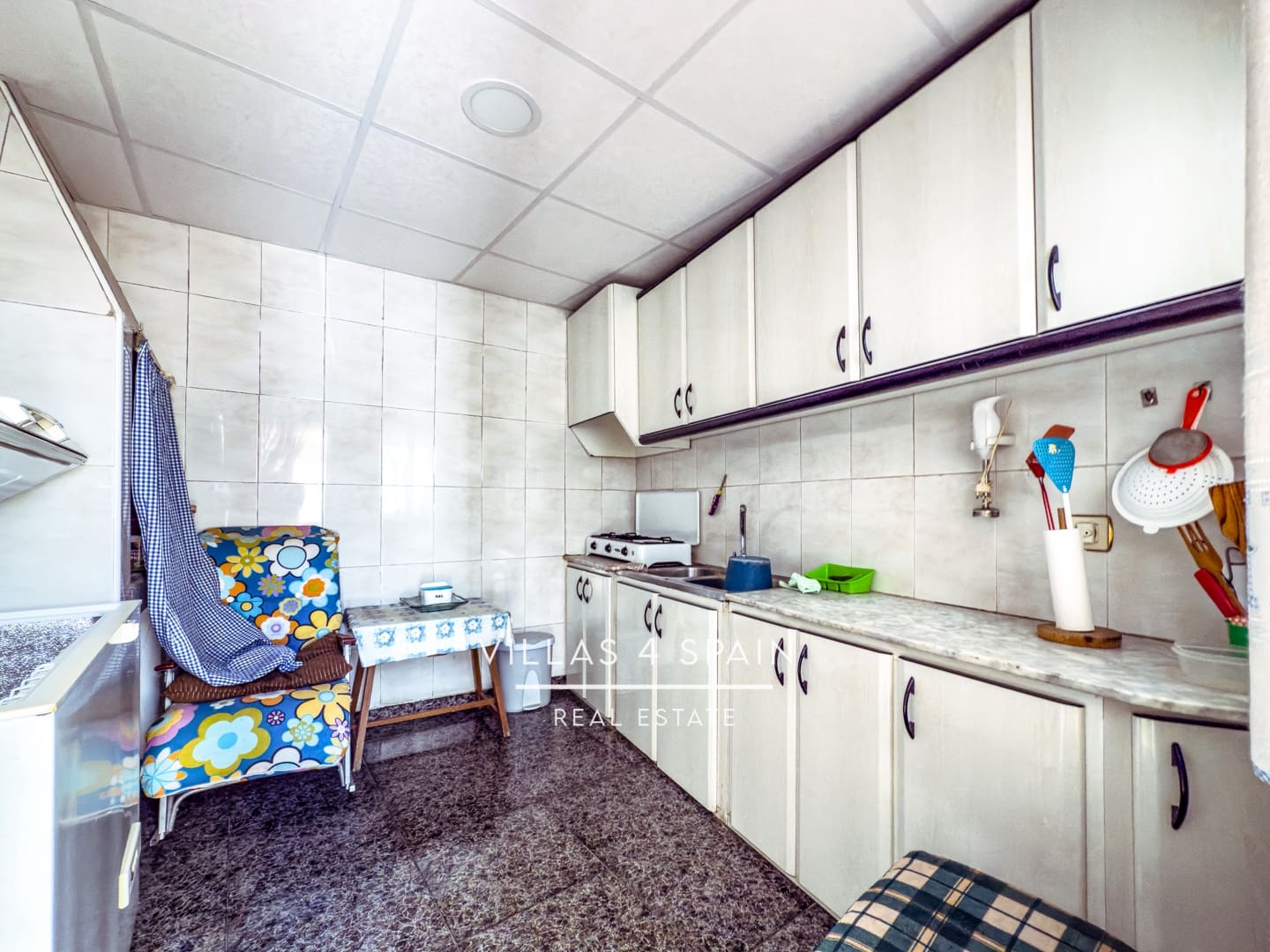 8 soverom Hus til salgs i Fortuna - € 174 000 (Ref: 9126100)