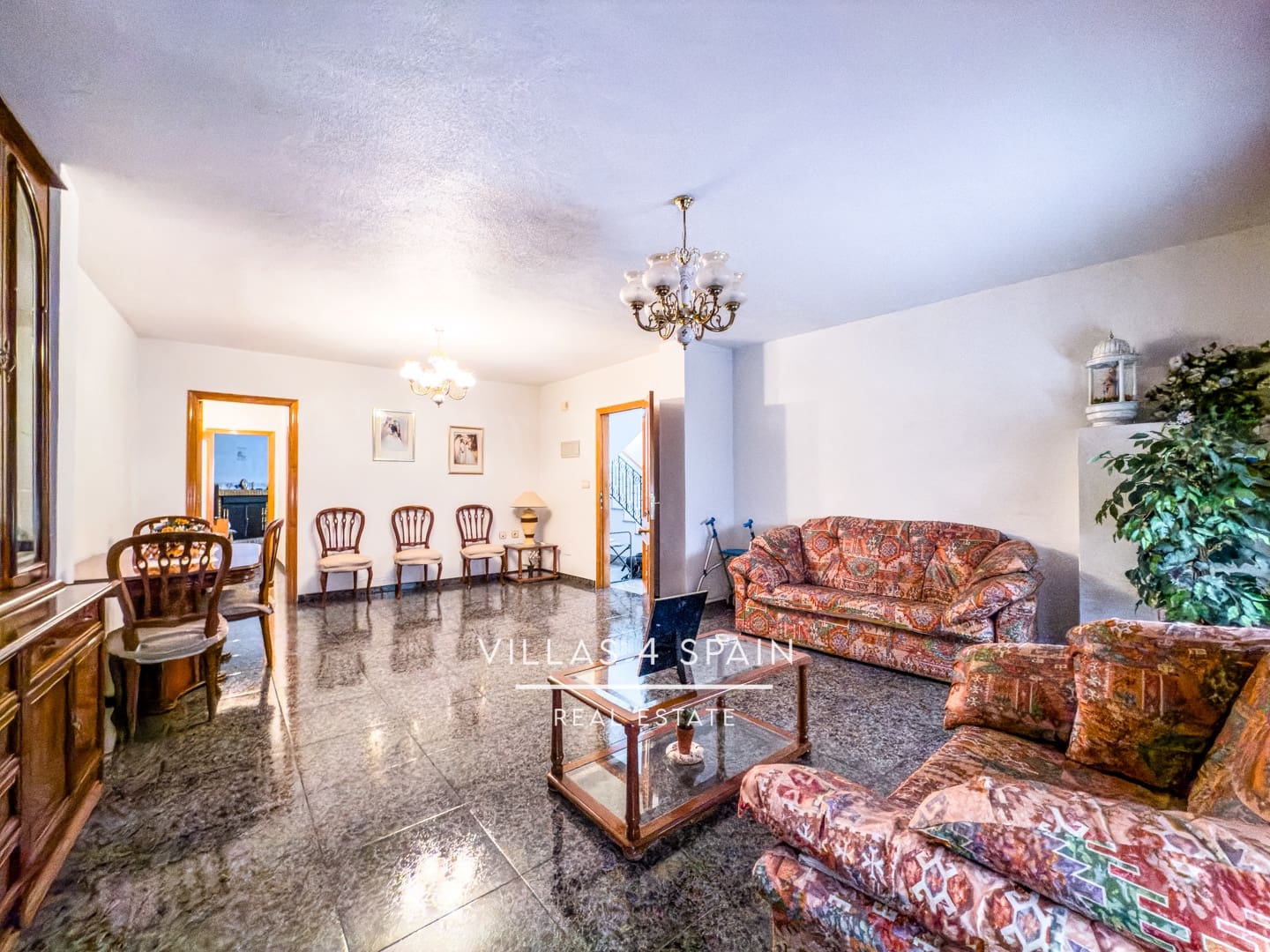 8 soverom Hus til salgs i Fortuna - € 174 000 (Ref: 9126100)