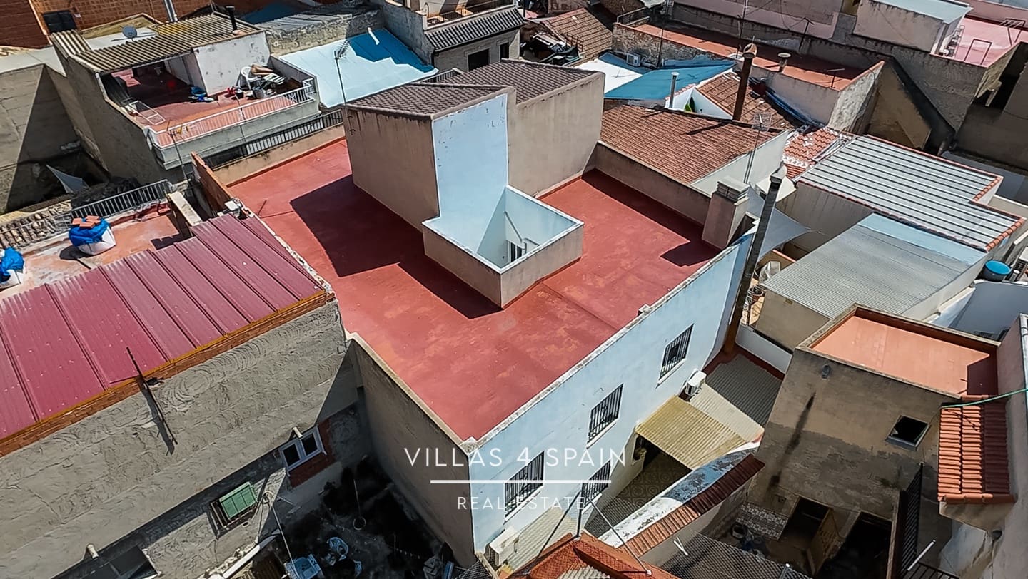 8 soverom Hus til salgs i Fortuna - € 174 000 (Ref: 9126100)