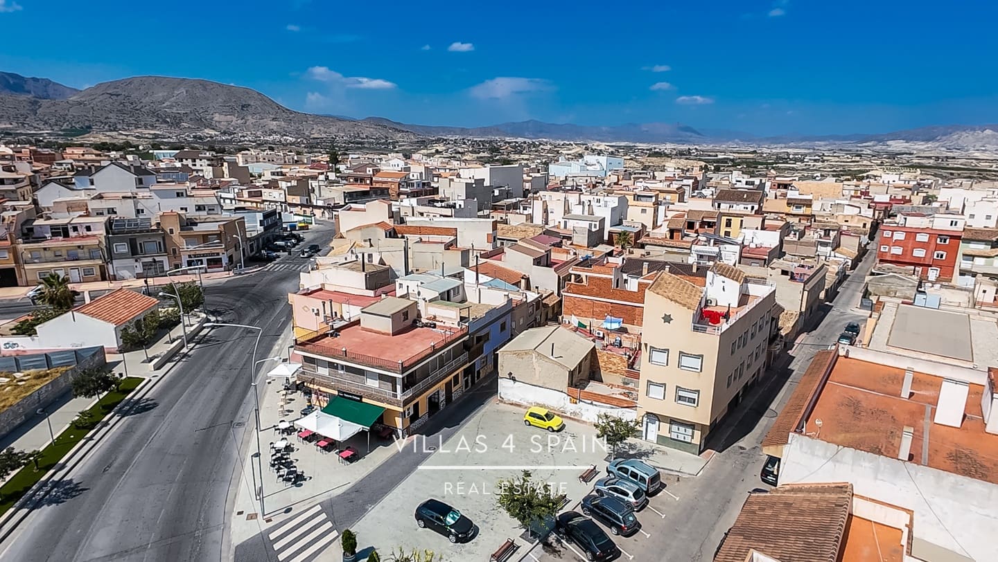 8 soverom Hus til salgs i Fortuna - € 174 000 (Ref: 9126100)