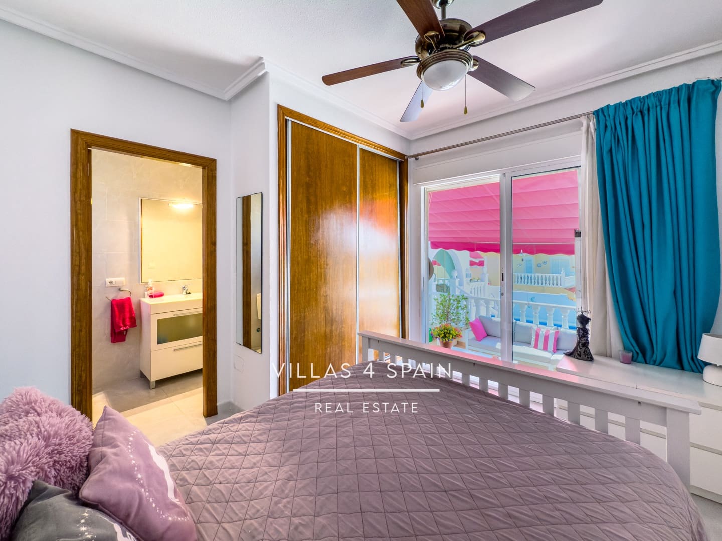 4 soveværelse Villa til salg i Ciudad Quesada med swimmingpool garage - € 485.000 (Ref: 9180777)