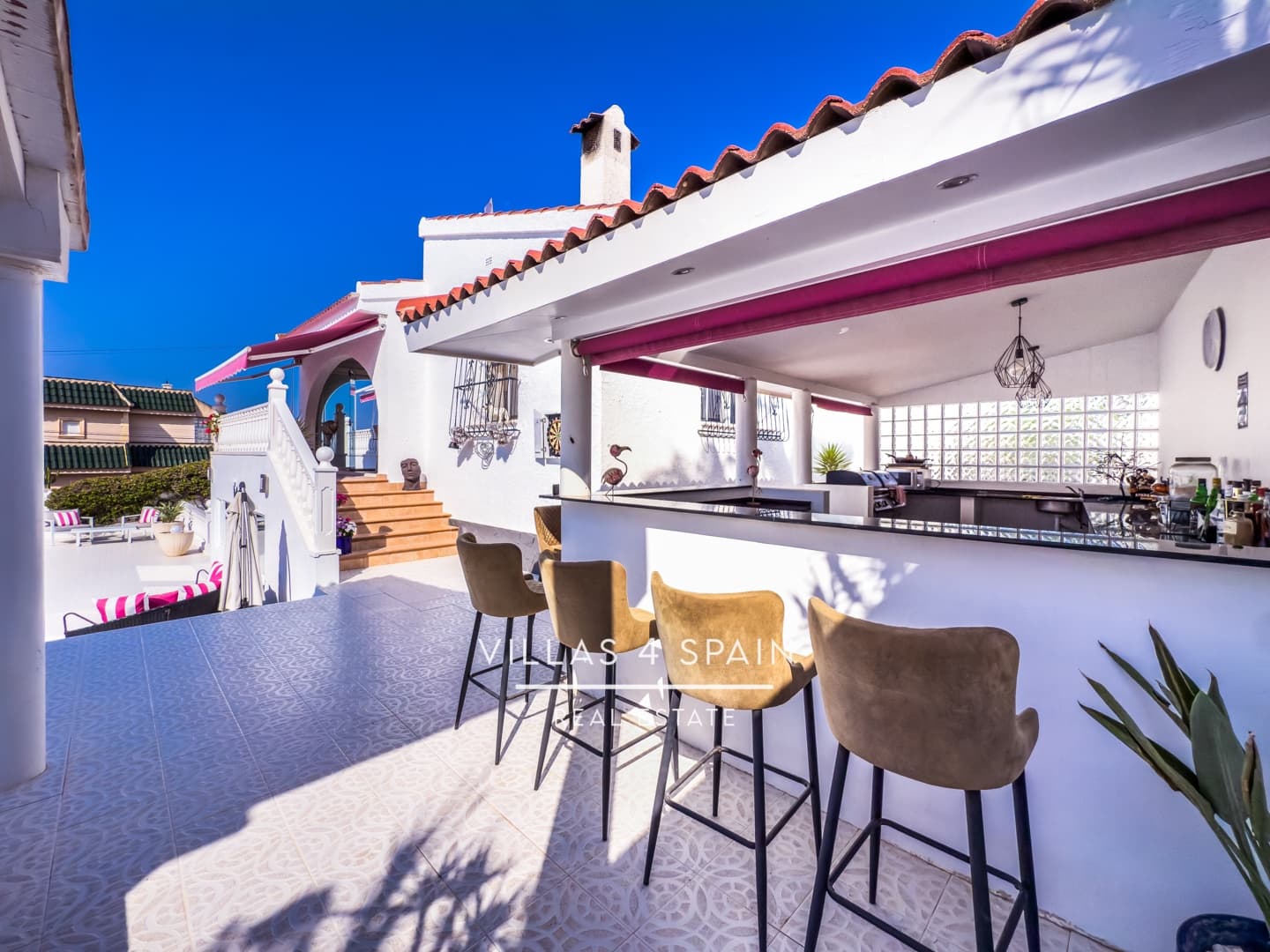 4 soveværelse Villa til salg i Ciudad Quesada med swimmingpool garage - € 485.000 (Ref: 9180777)