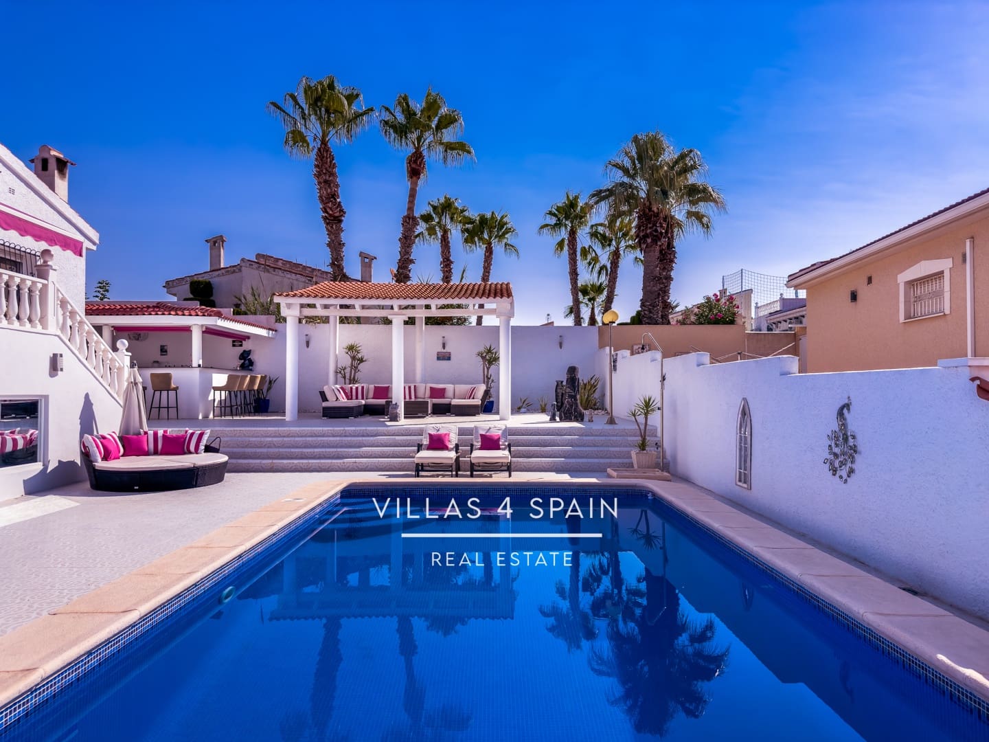 4 soveværelse Villa til salg i Ciudad Quesada med swimmingpool garage - € 485.000 (Ref: 9180777)