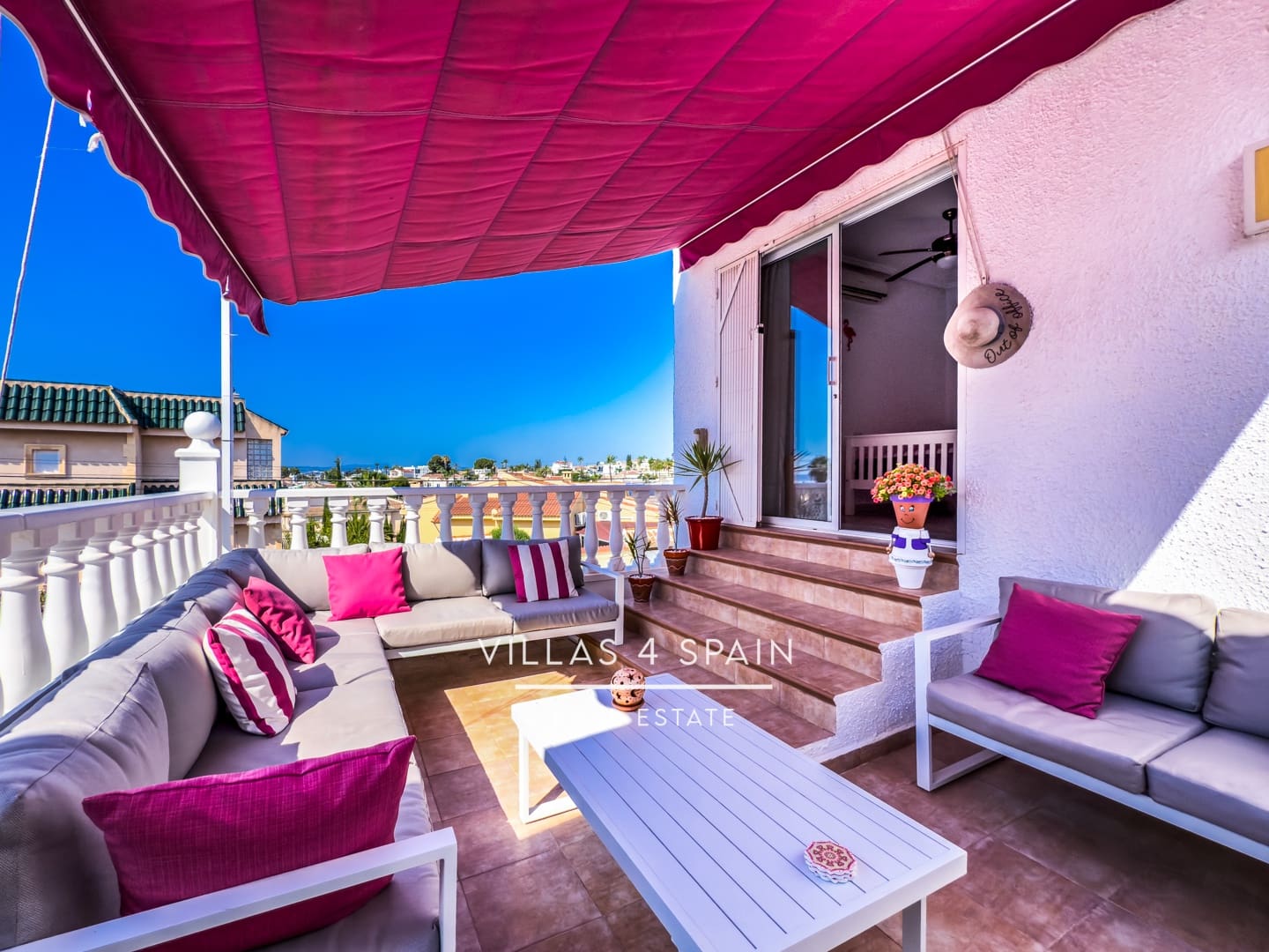 4 soveværelse Villa til salg i Ciudad Quesada med swimmingpool garage - € 485.000 (Ref: 9180777)