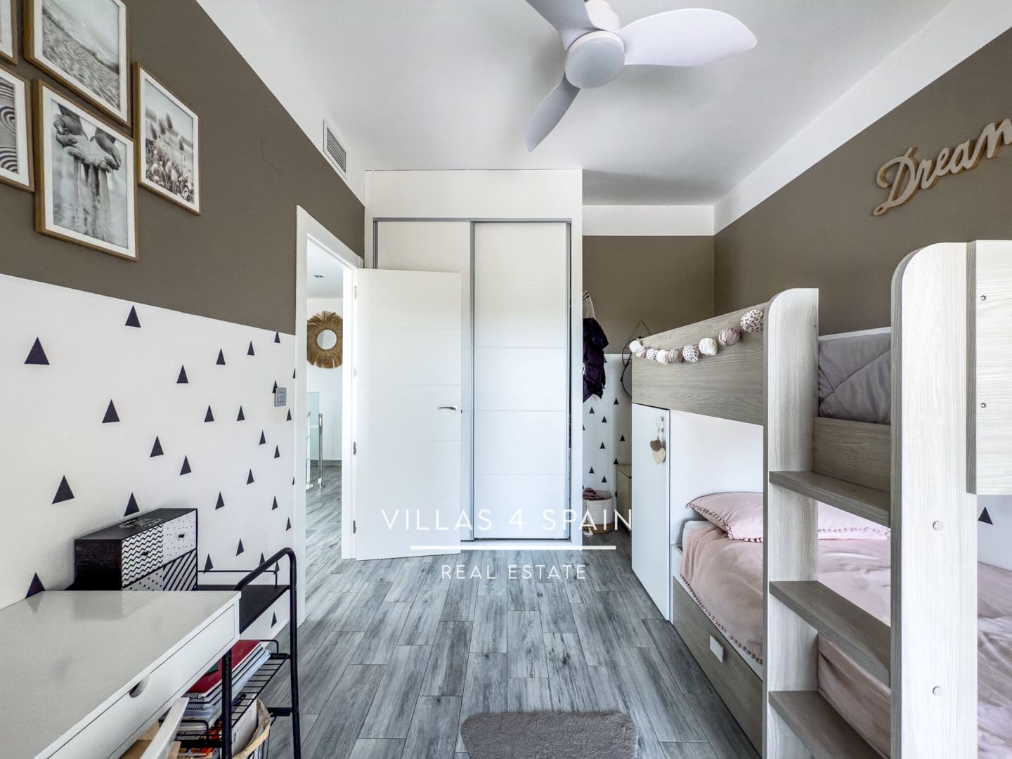 3 quarto Moradia para venda em San Fulgencio com piscina - 399 999 € (Ref: 9183207)