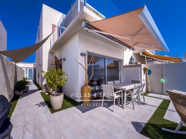 3 bedroom Villa for sale in San Fulgencio with pool - € 399,999 (Ref: 9183207)