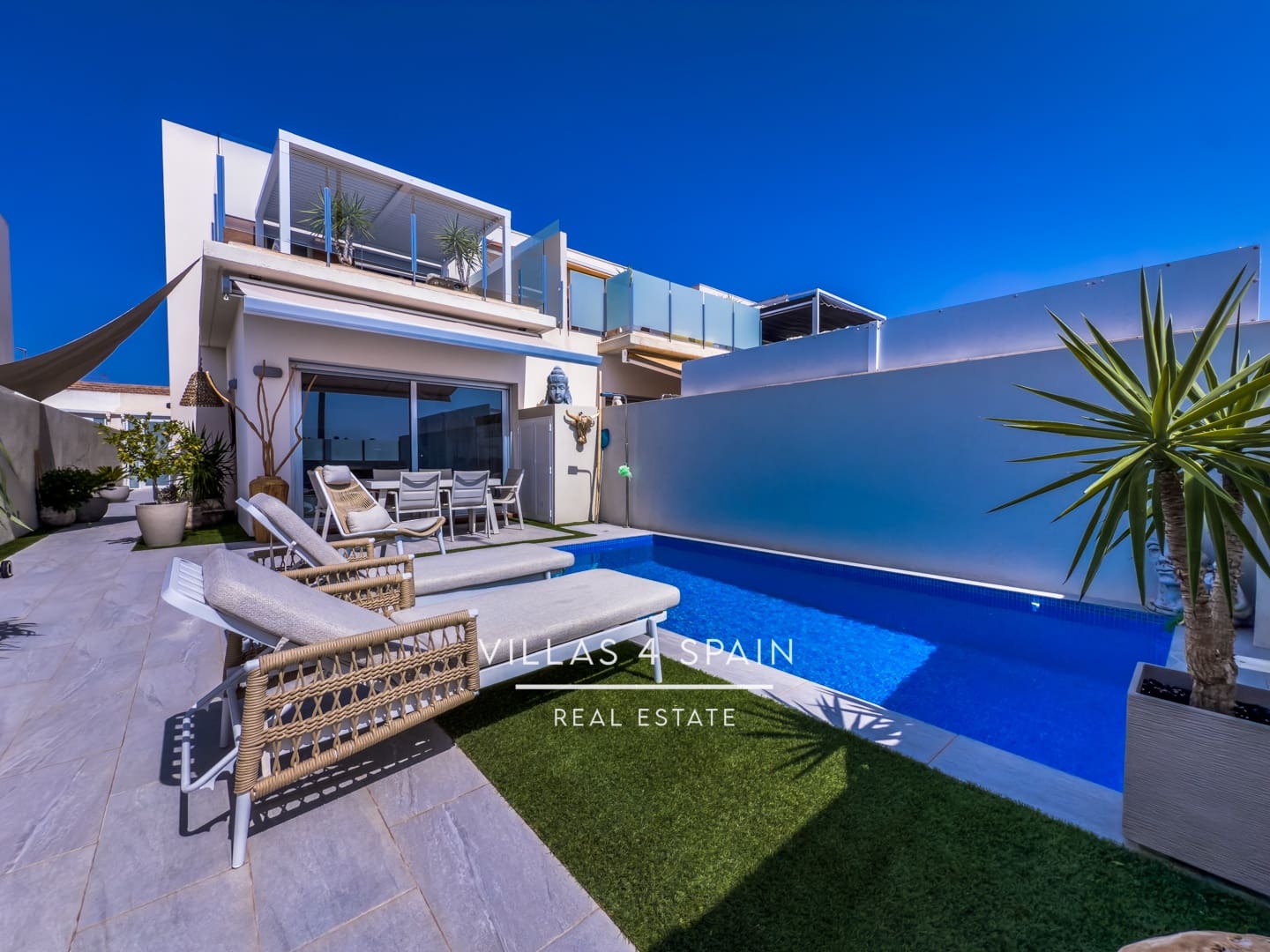 3 quarto Moradia para venda em San Fulgencio com piscina - 399 999 € (Ref: 9183207)