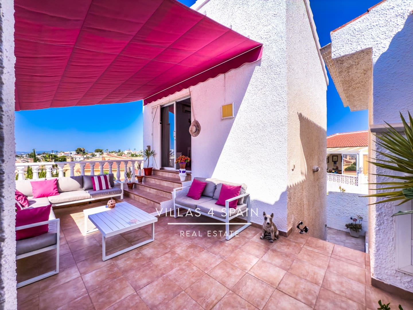 4 soverom Villa til salgs i Ciudad Quesada med svømmebasseng garasje - € 475 000 (Ref: 9183256)