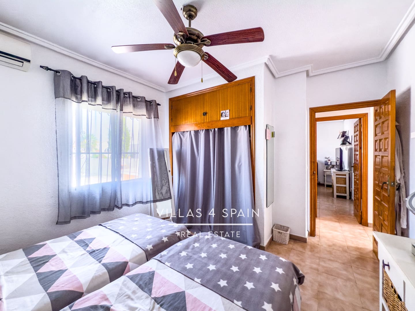 4 soverom Villa til salgs i Ciudad Quesada med svømmebasseng garasje - € 475 000 (Ref: 9183256)