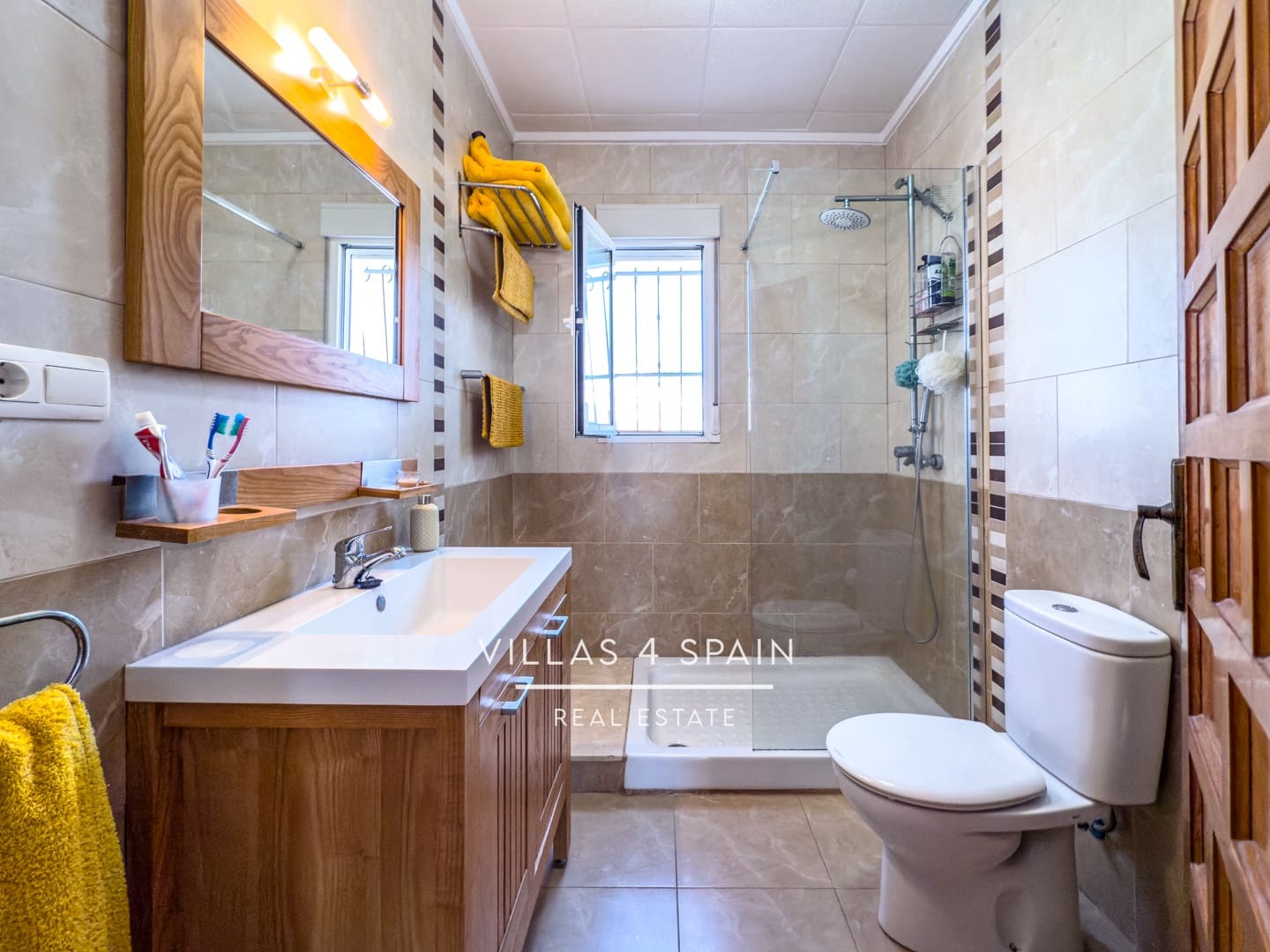 4 soverom Villa til salgs i Ciudad Quesada med svømmebasseng garasje - € 475 000 (Ref: 9183256)