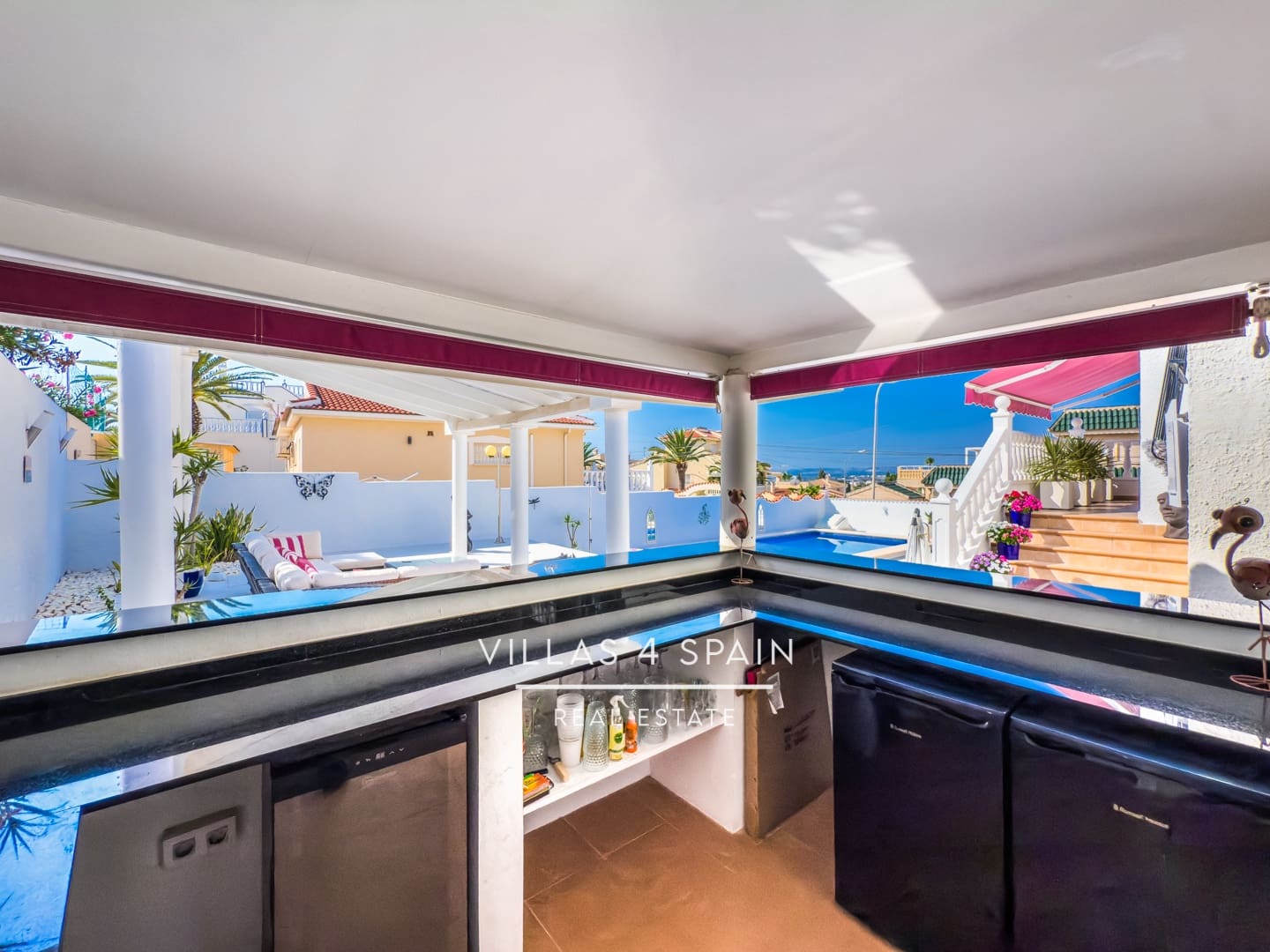 4 soverom Villa til salgs i Ciudad Quesada med svømmebasseng garasje - € 475 000 (Ref: 9183256)