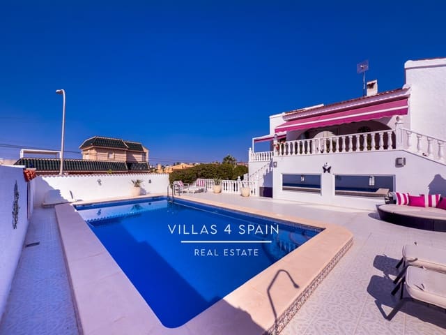 4 soverom Villa til salgs i Ciudad Quesada, Rojales med svømmebasseng garasje - € 475 000 (Ref: 9183256)