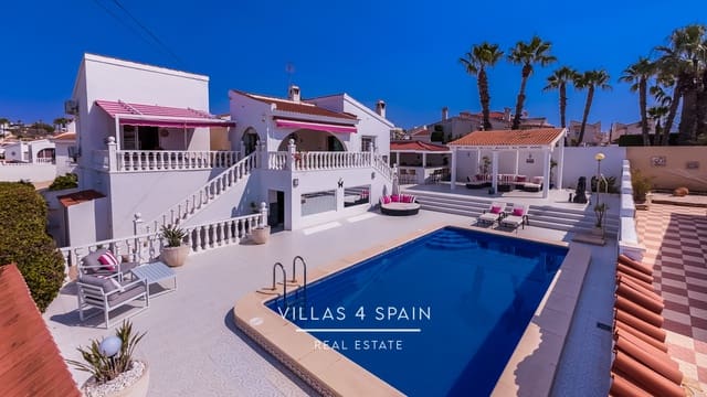 4 soverom Villa til salgs i Ciudad Quesada, Rojales med svømmebasseng garasje - € 475 000 (Ref: 9183256)