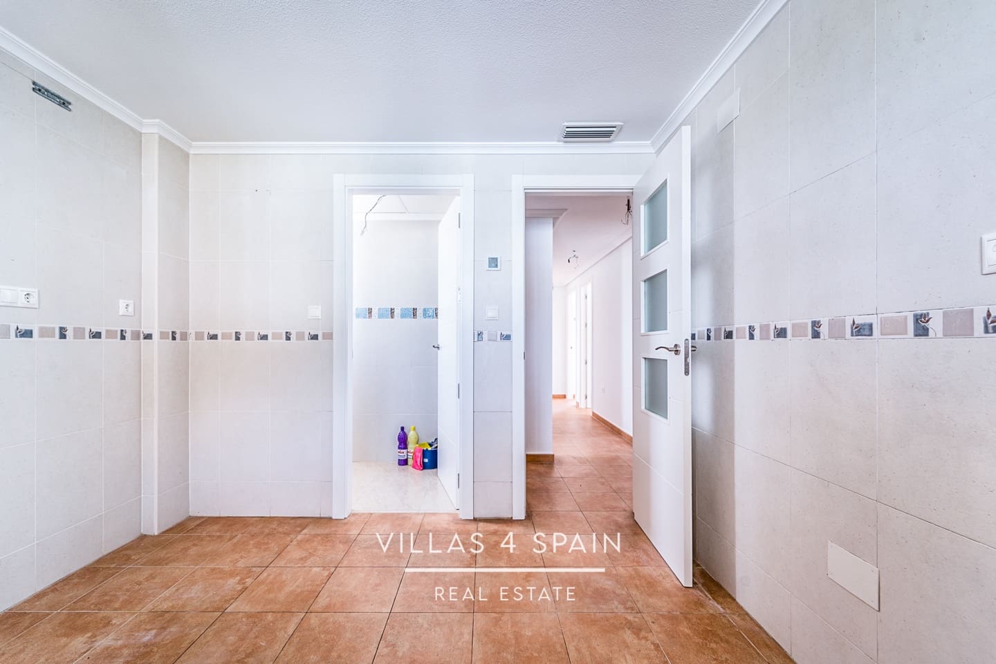 3 soverom Villa til salgs i Fortuna med svømmebasseng garasje - € 319 000 (Ref: 9201961)