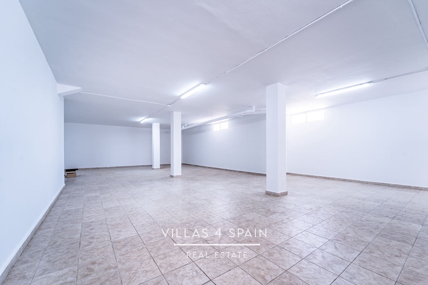 3 soverom Villa til salgs i Fortuna med svømmebasseng garasje - € 319 000 (Ref: 9201961)