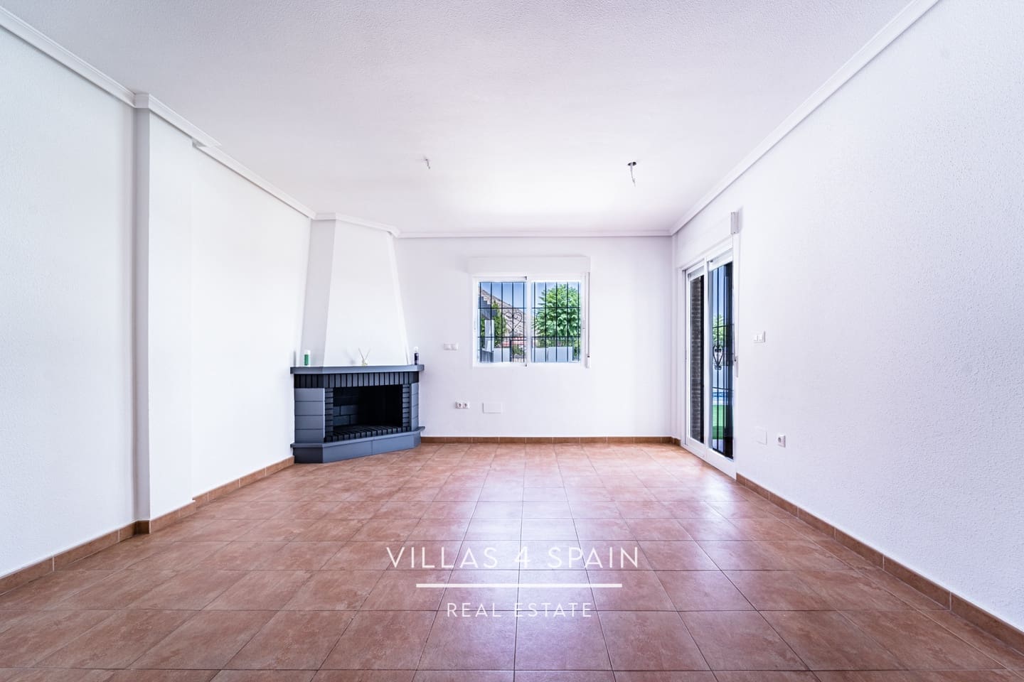 3 soverom Villa til salgs i Fortuna med svømmebasseng garasje - € 319 000 (Ref: 9201961)