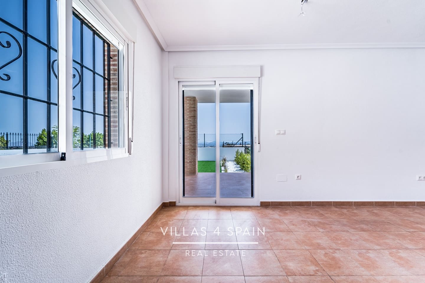 3 soverom Villa til salgs i Fortuna med svømmebasseng garasje - € 319 000 (Ref: 9201961)