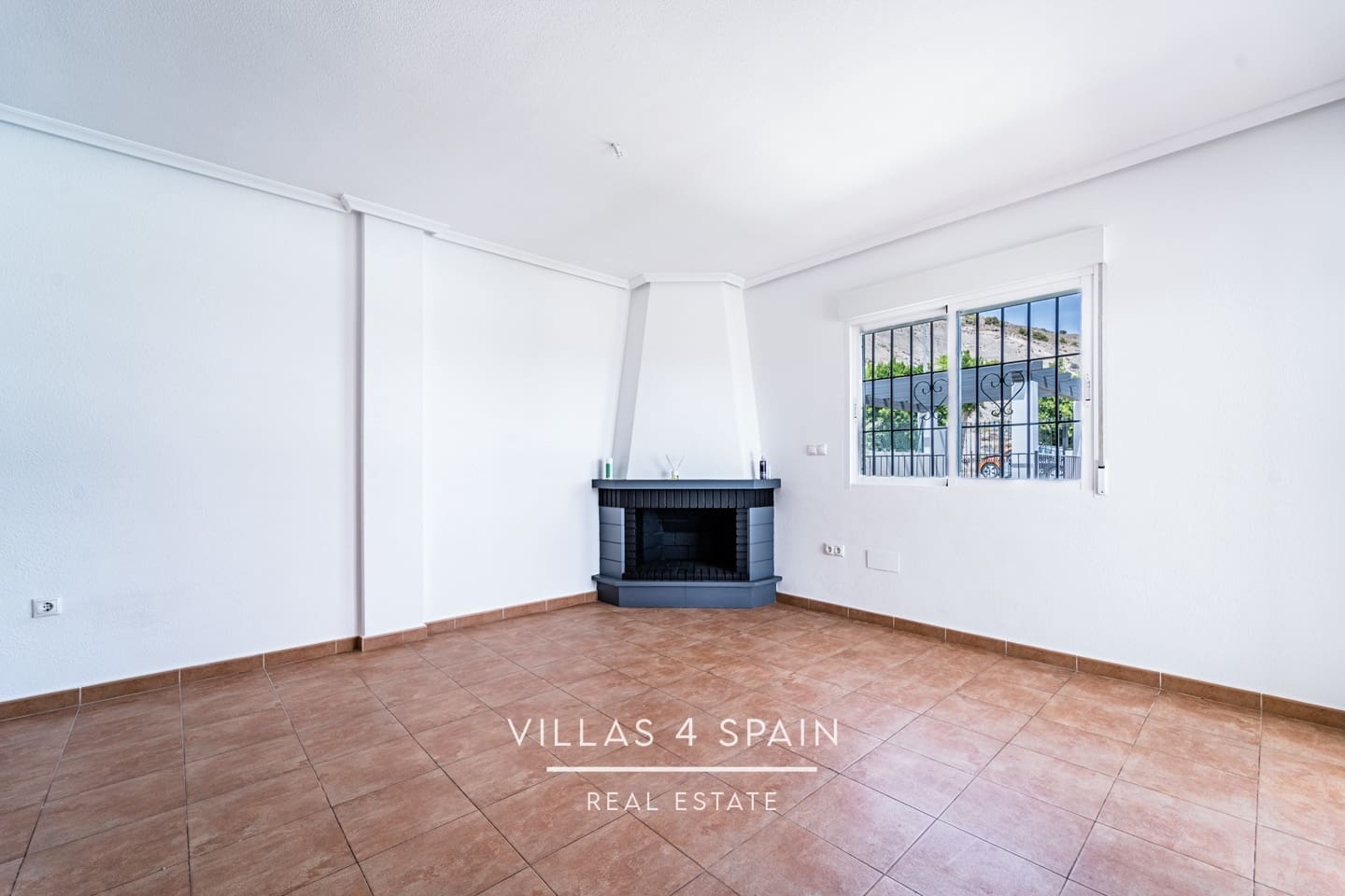 3 soverom Villa til salgs i Fortuna med svømmebasseng garasje - € 319 000 (Ref: 9201961)