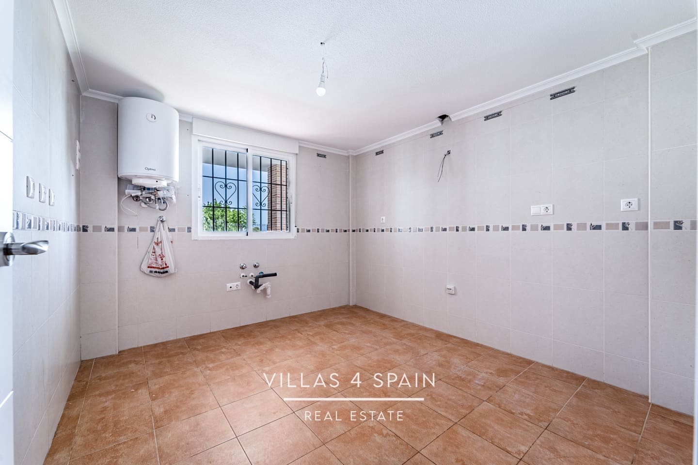 3 soverom Villa til salgs i Fortuna med svømmebasseng garasje - € 319 000 (Ref: 9201961)