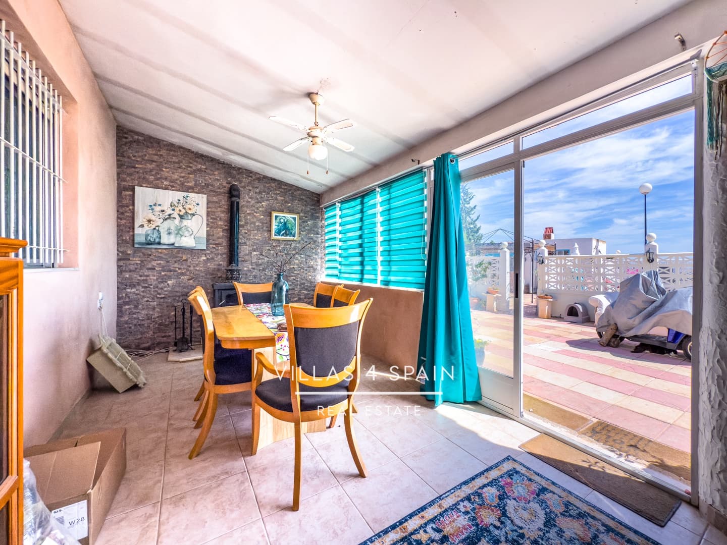 3 bedroom Villa for sale in Albatera with pool - € 229,950 (Ref: 9212505)