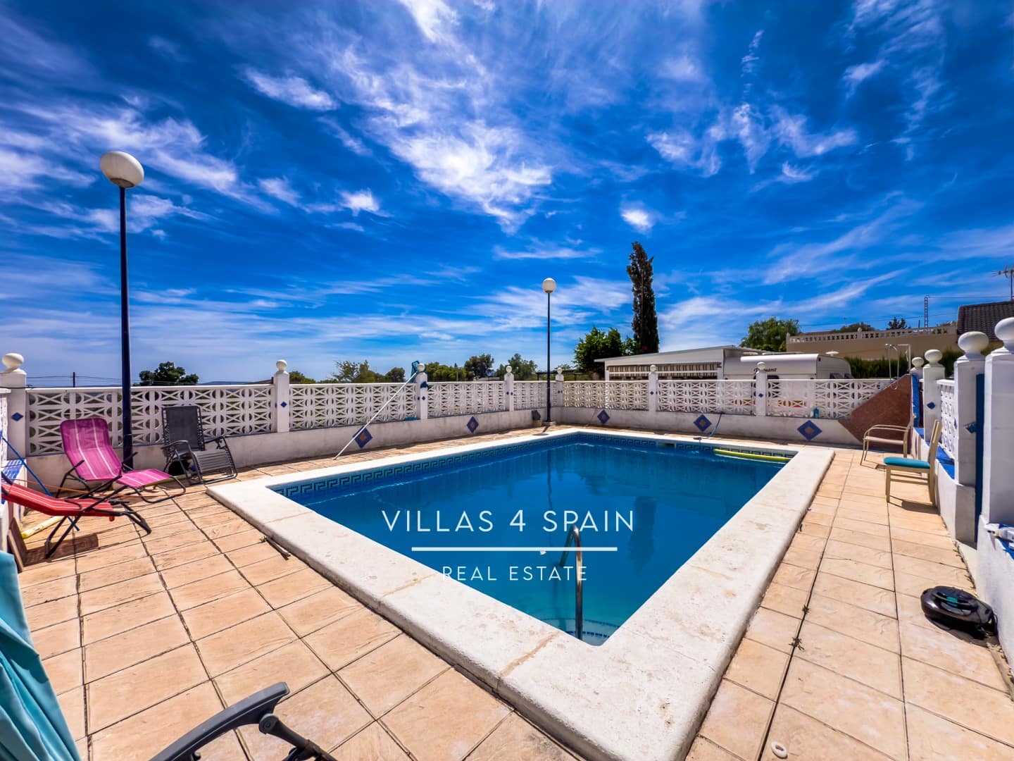 3 bedroom Villa for sale in Albatera with pool - € 229,950 (Ref: 9212505)