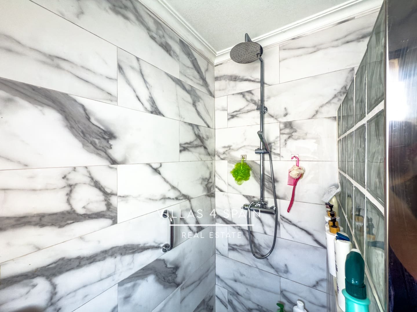 3 bedroom Villa for sale in Albatera with pool - € 229,950 (Ref: 9212505)