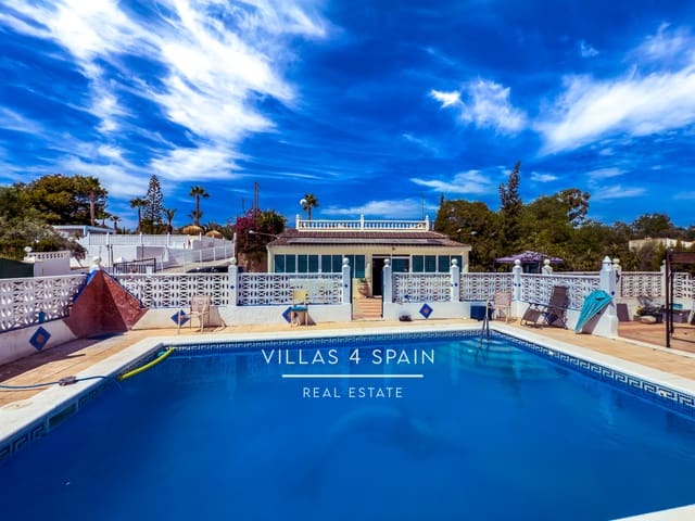 3 bedroom Villa for sale in Albatera with pool - € 229,950 (Ref: 9212505)