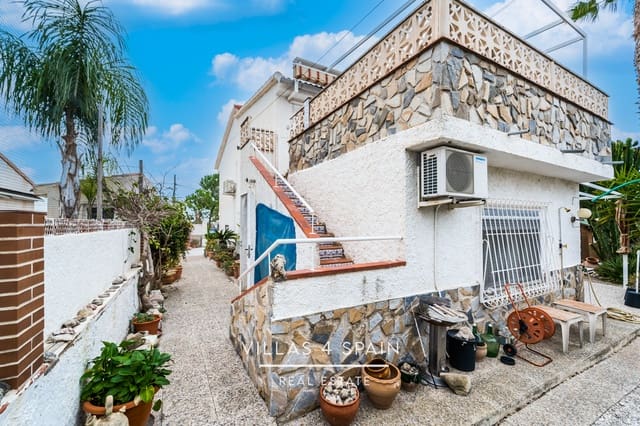 4 bedroom Villa for sale in Fortuna with garage - € 129,950 (Ref: 9280734)