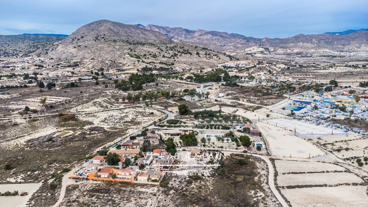 4 soverom Villa til salgs i Fortuna med garasje - € 129 950 (Ref: 9280734)