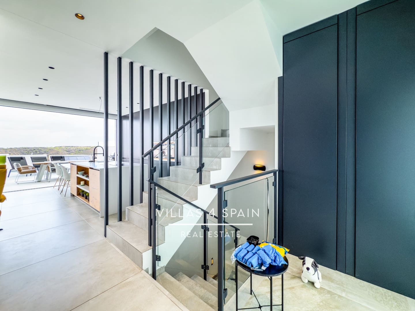 4 bedroom Villa for sale in Rojales with pool - € 789,000 (Ref: 9306285)