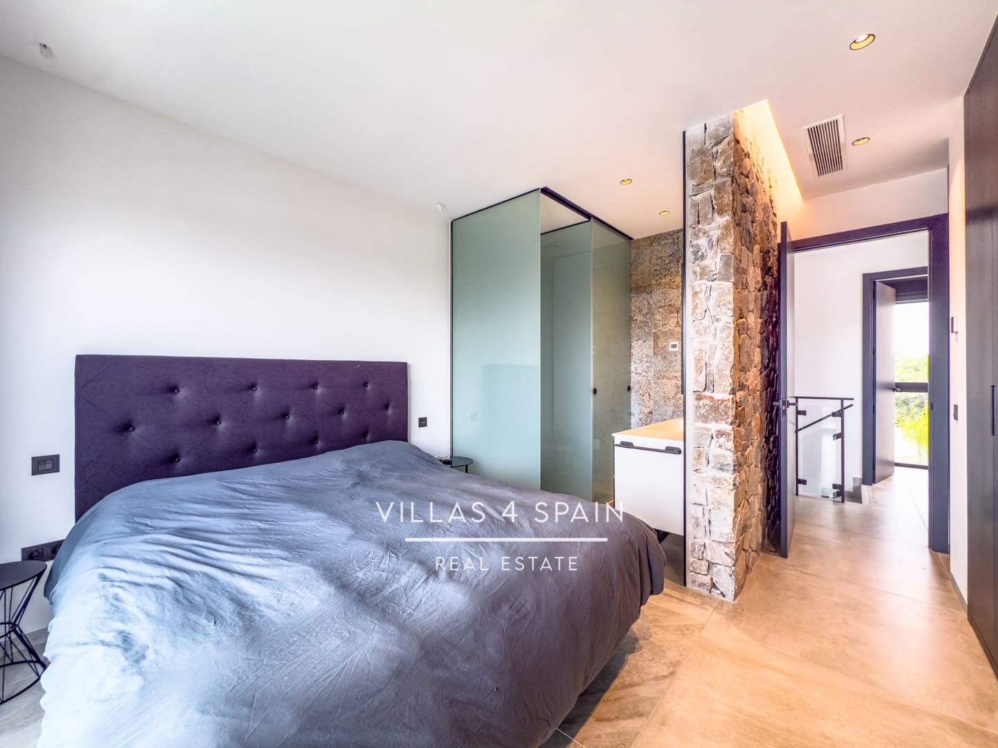 4 bedroom Villa for sale in Rojales with pool - € 789,000 (Ref: 9306285)