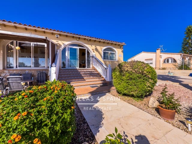 3 bedroom Villa for sale in Fortuna with pool - € 249,000 (Ref: 9308211)