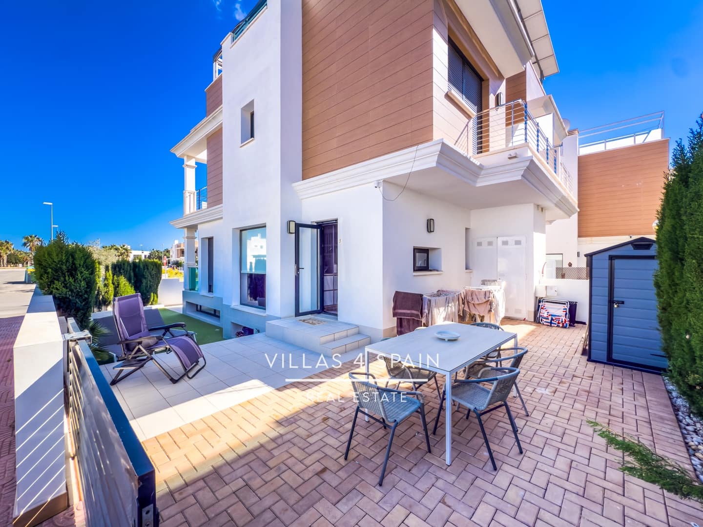 3 sypialnia Willa na sprzedaż w Ciudad Quesada z basenem garażem - 340 000 € (Ref: 9325918)