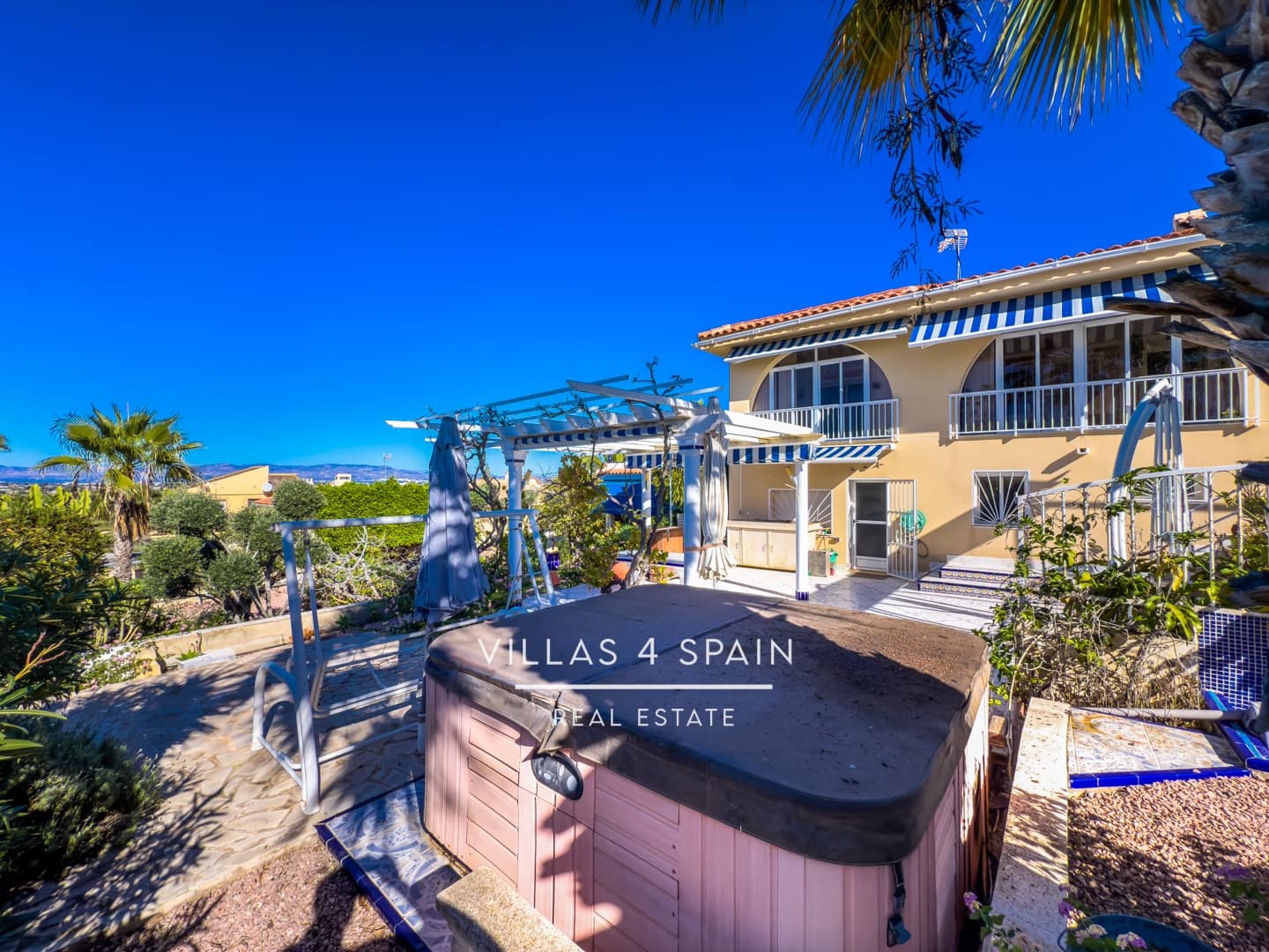 4 quarto Moradia para venda em Rojales com garagem - 630 000 € (Ref: 9357970)