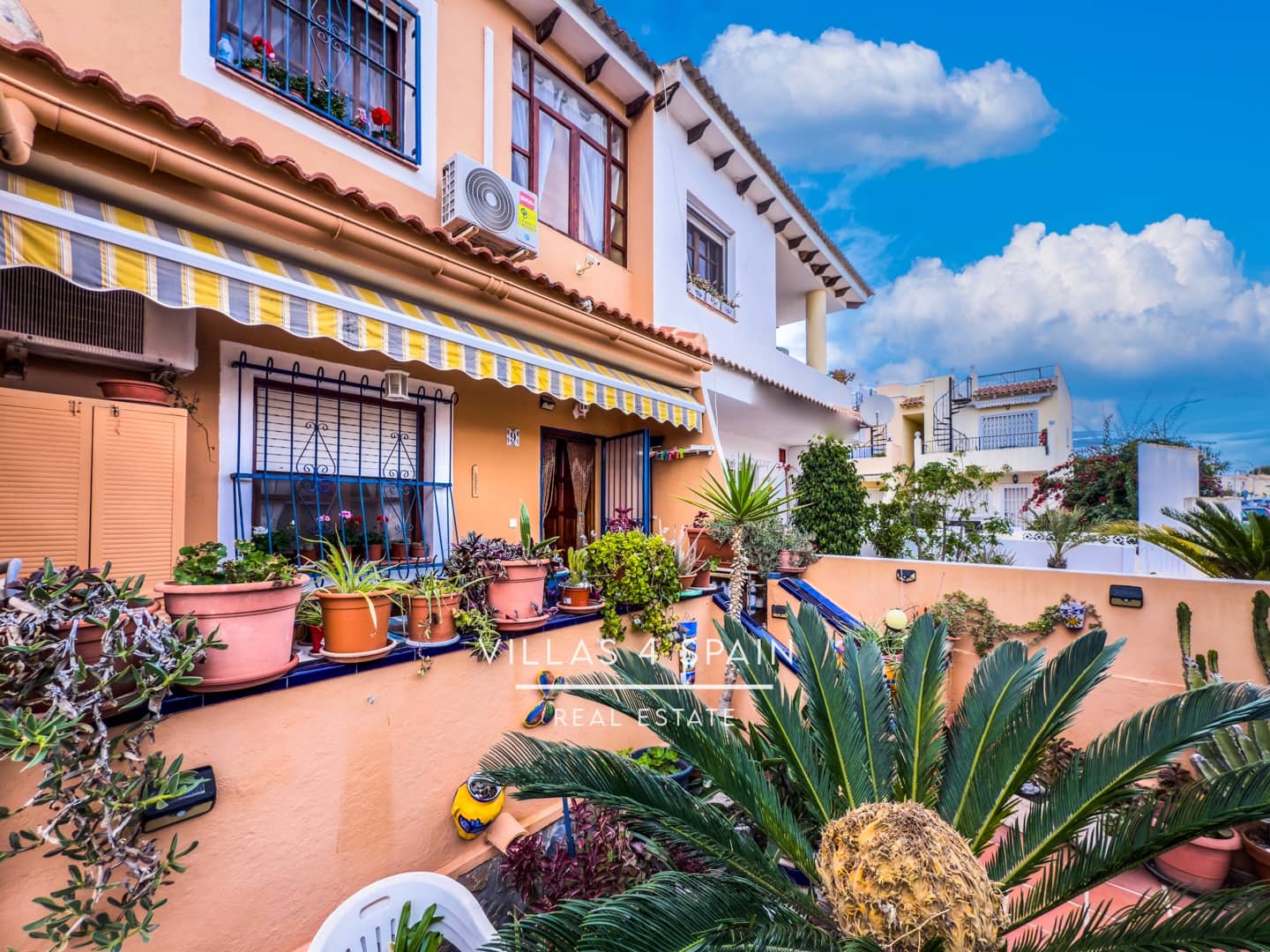 2 soveværelse Byhus til salg i Ciudad Quesada - € 159.000 (Ref: 9413463)