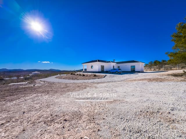 4 soverom Villa til salgs i Pinoso med svømmebasseng garasje - € 549 000 (Ref: 9415390)