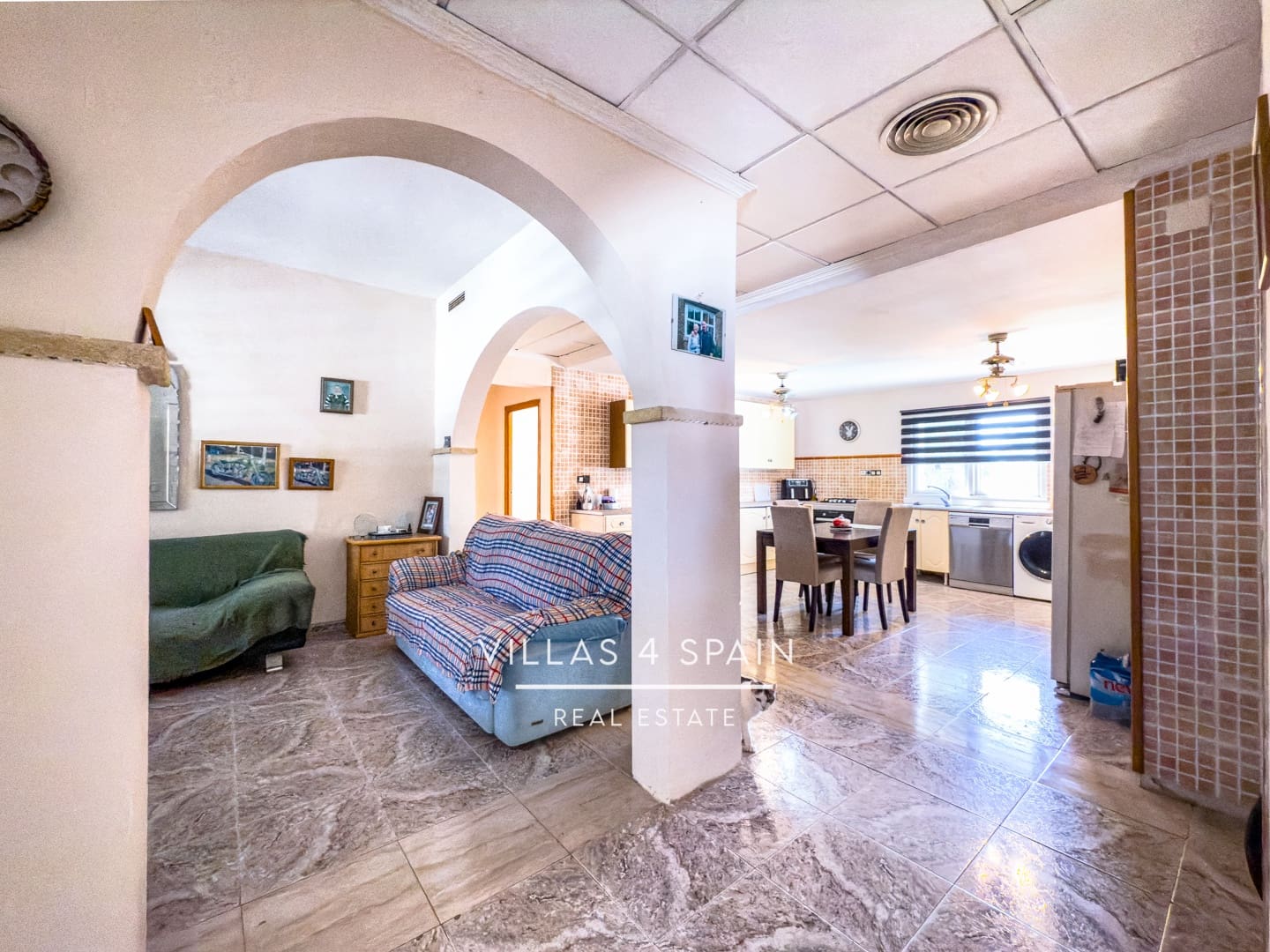 12 bedroom Villa for sale in Crevillente / Crevillent with pool - € 574,999 (Ref: 9495537)