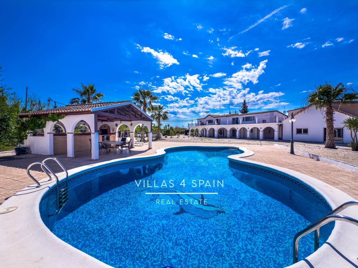 12 bedroom Villa for sale in Crevillente / Crevillent with pool - € 574,999 (Ref: 9495537)