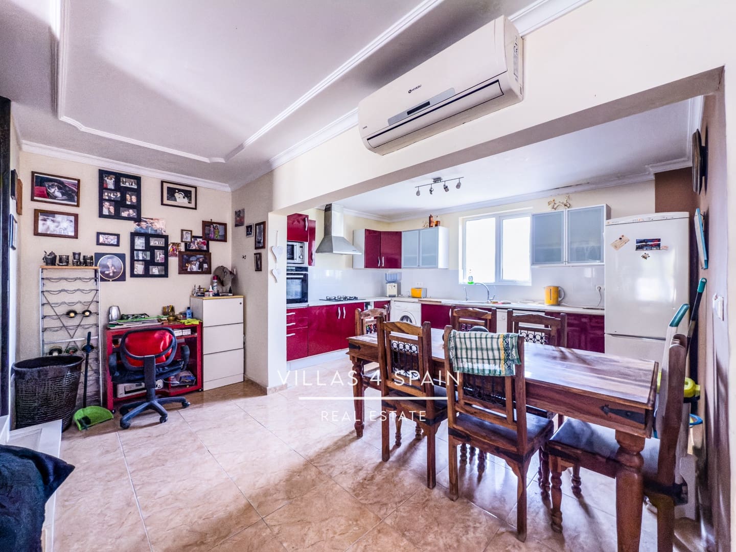 12 bedroom Villa for sale in Crevillente / Crevillent with pool - € 574,999 (Ref: 9495537)