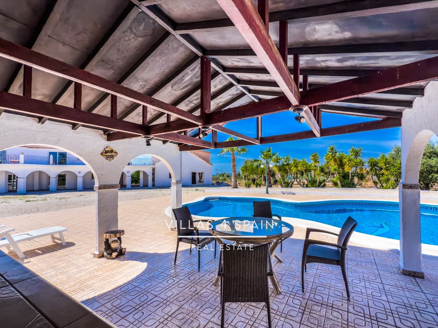 12 bedroom Villa for sale in Crevillente / Crevillent with pool - € 574,999 (Ref: 9495537)