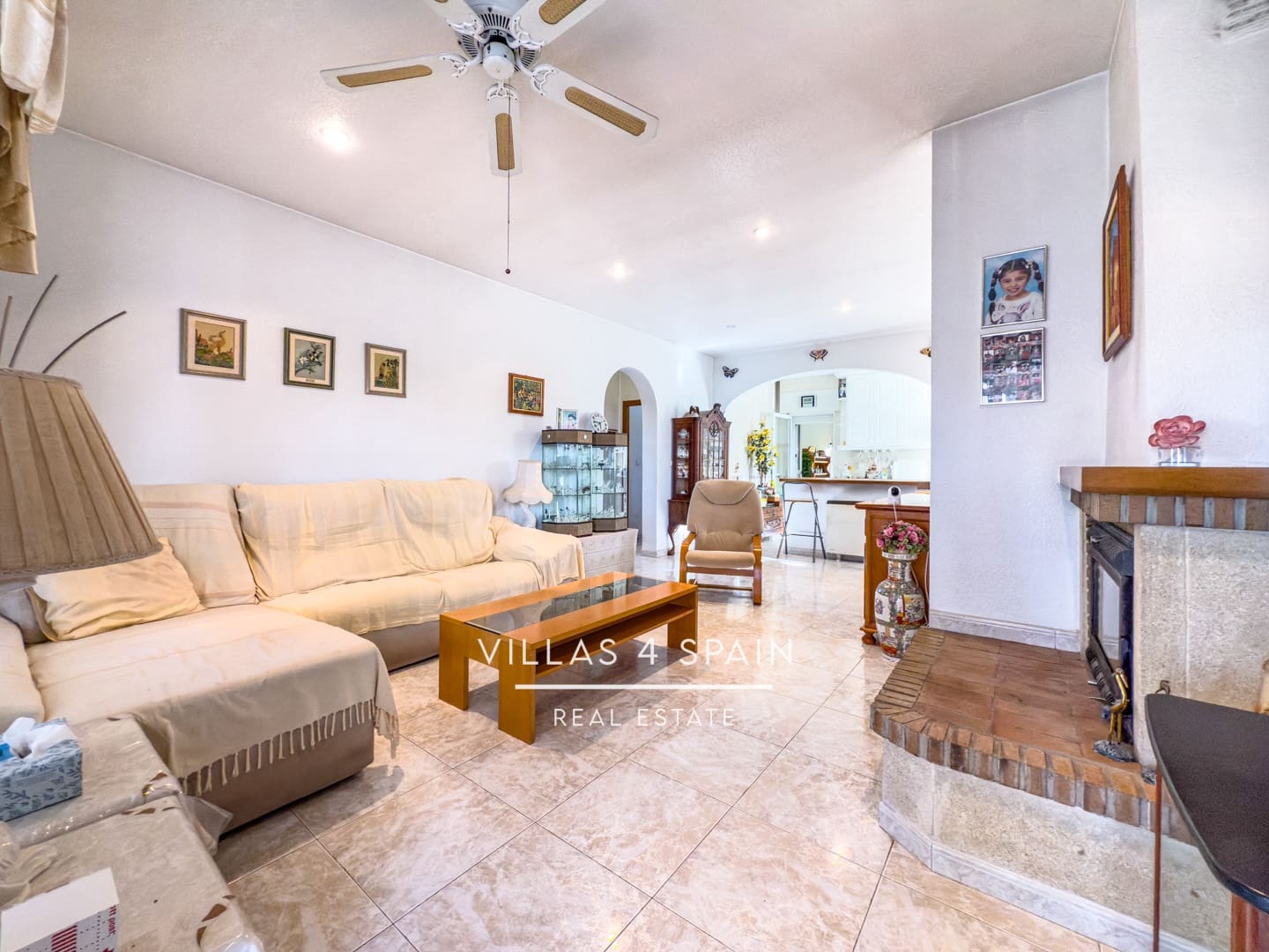 Chalet de 4 habitaciones en Rojales en venta con garaje - 399.995 € (Ref: 9554312)