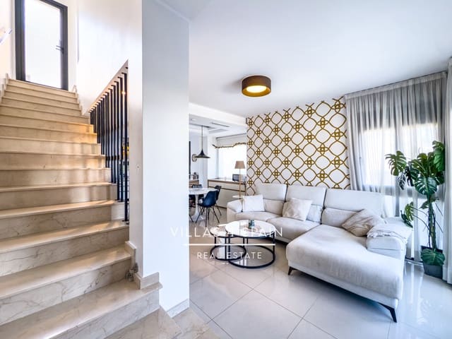 3 camera da letto Villa in vendita in Ciudad Quesada, Rojales con piscina garage - 340.000 € (Rif: 9554314)