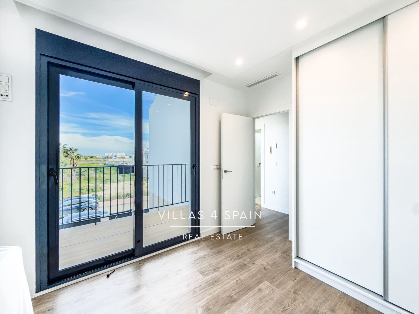 5 soveværelse Villa til salg i Ciudad Quesada med swimmingpool - € 525.000 (Ref: 9567984)