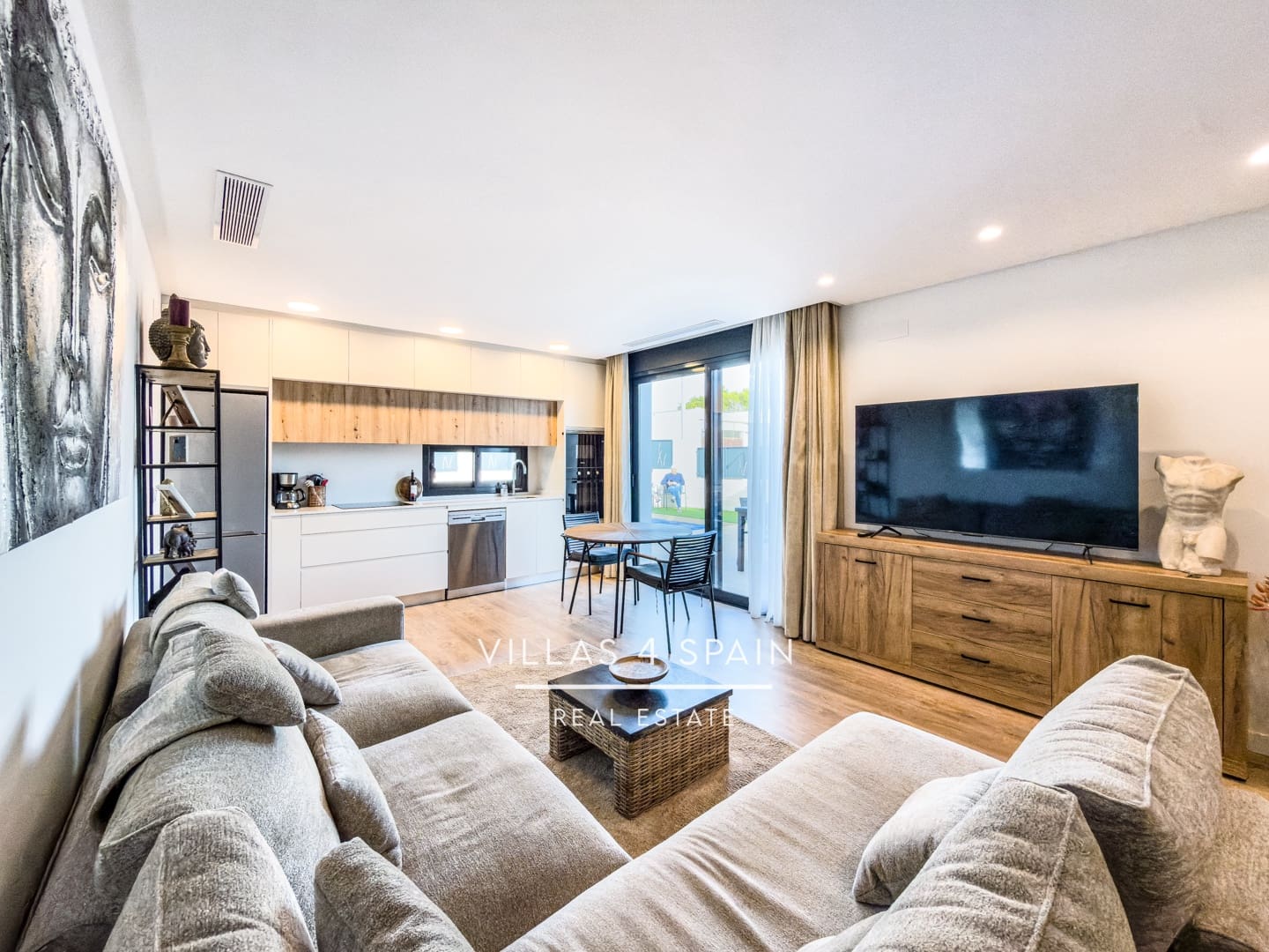 5 soveværelse Villa til salg i Ciudad Quesada med swimmingpool - € 525.000 (Ref: 9567984)