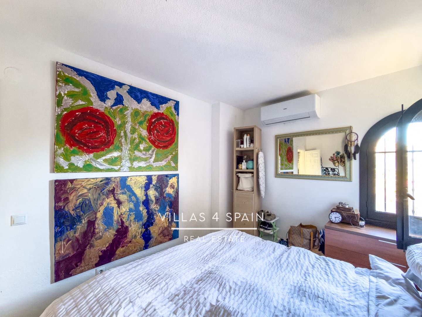 2 bedroom Apartment for sale in Torrevieja with pool - € 219,900 (Ref: 9607156)