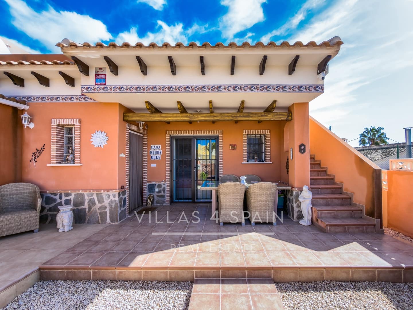 2 makuuhuone Huvila myytävänä paikassa Fortuna mukana uima-altaan 
autotalli - 174 500 € (Ref: 9659810)